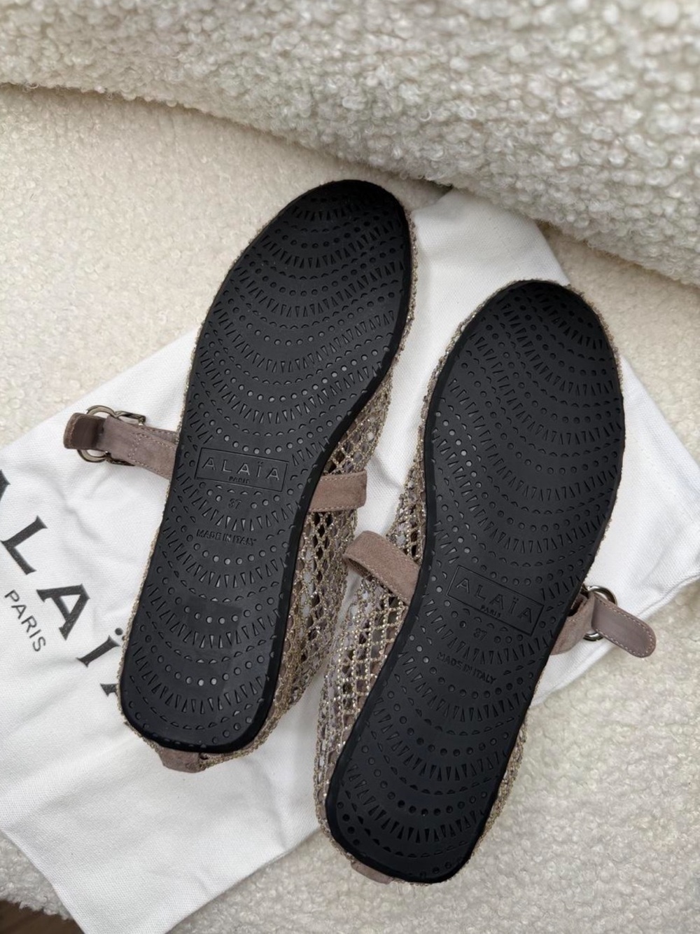 Alaïa Metallic Brown Mesh Mary Jane Flats - Picture 2 of 6